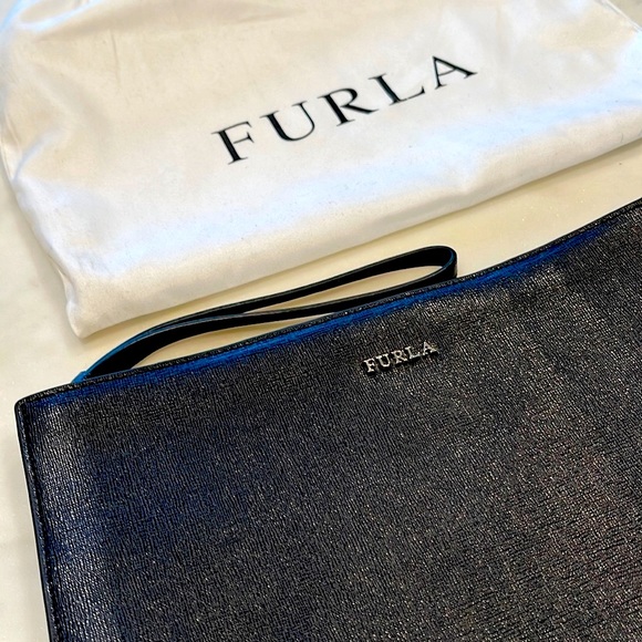 Furla Black Clutch - Picture 1 of 5